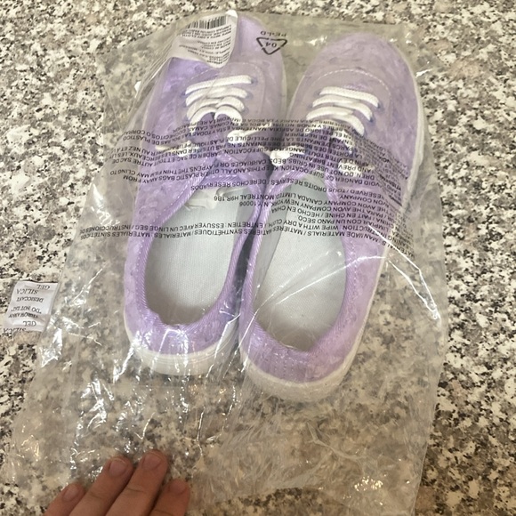 Studio 1886 Canvas Sneakers Lavender + Flower Design Slip Ons BRAND NEW size 8 - Picture 12 of 16